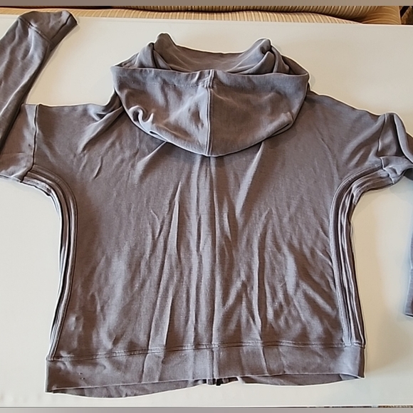 ATHLETA SERENITY LUXE SET, JACKET & PANTS, BOTH MED, GRAY - Picture 8 of 16